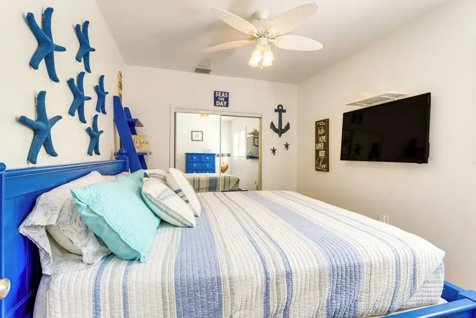 1 Mi to Dtwn: Oceanfront Gem w/ Resort Amenities!