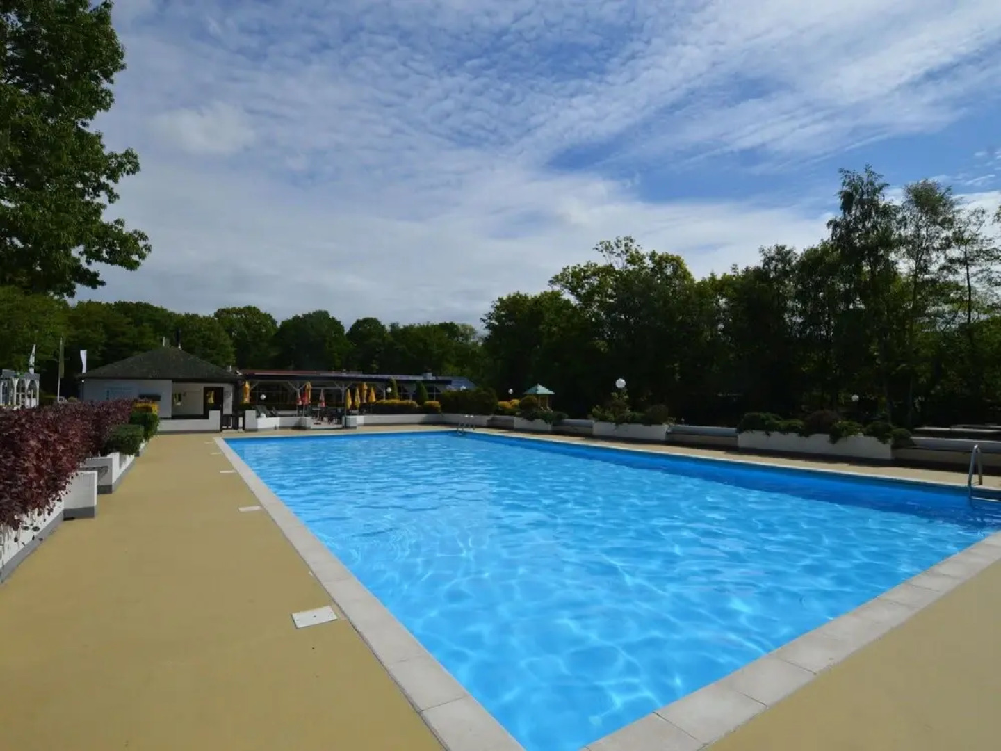 Beautiful Holiday Home With, Terrace, Garden