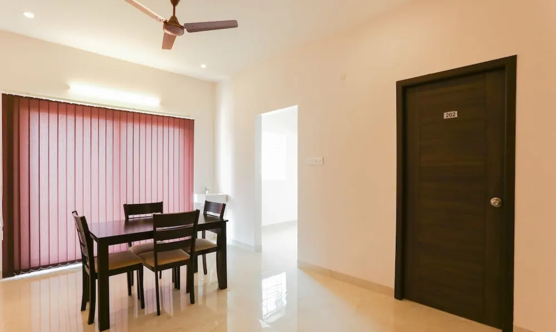 Treebo Hi Line Apartments Kalapatti