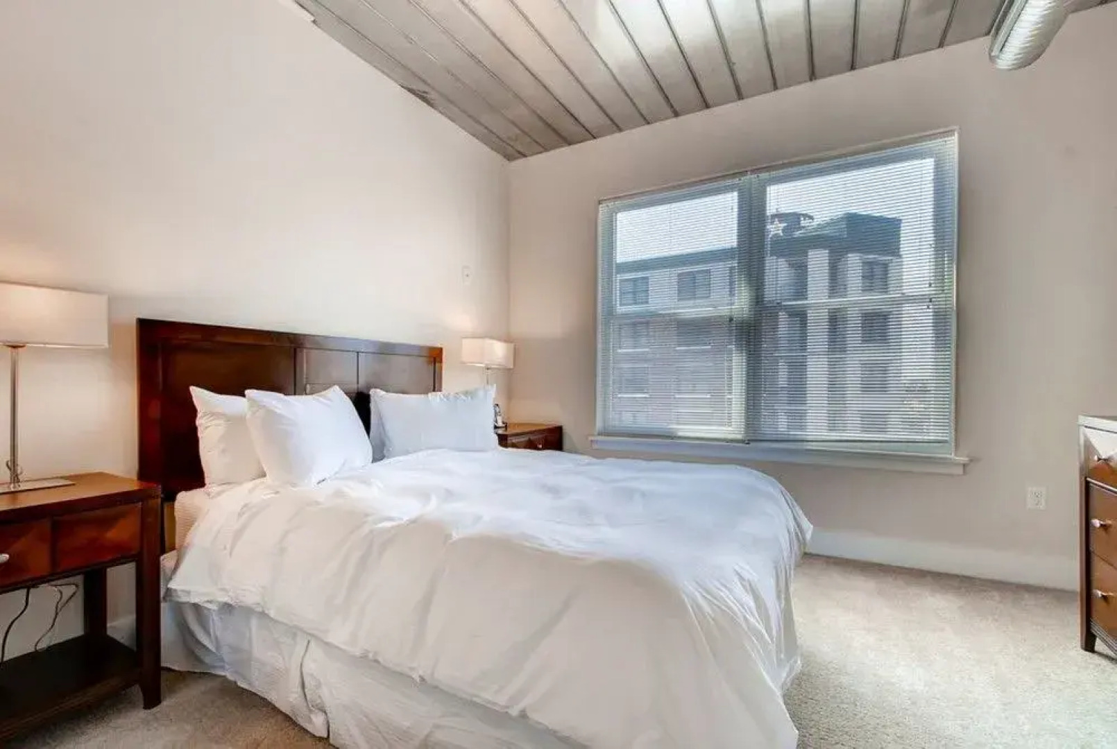 Global Luxury Suites at Whetstone Way