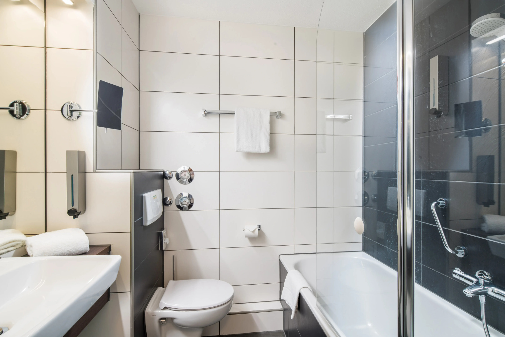 Airways Hotel Frankfurt Airport West