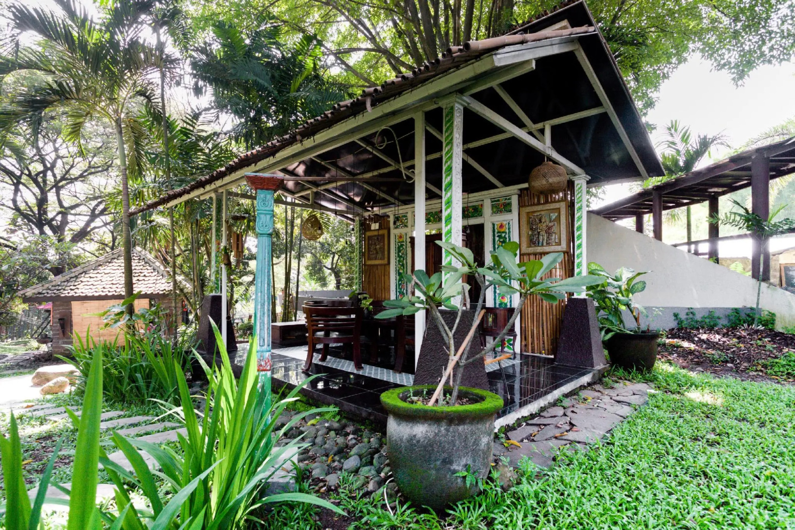 OYO 430 Grand Mulia Sakinah Boutique Hotel