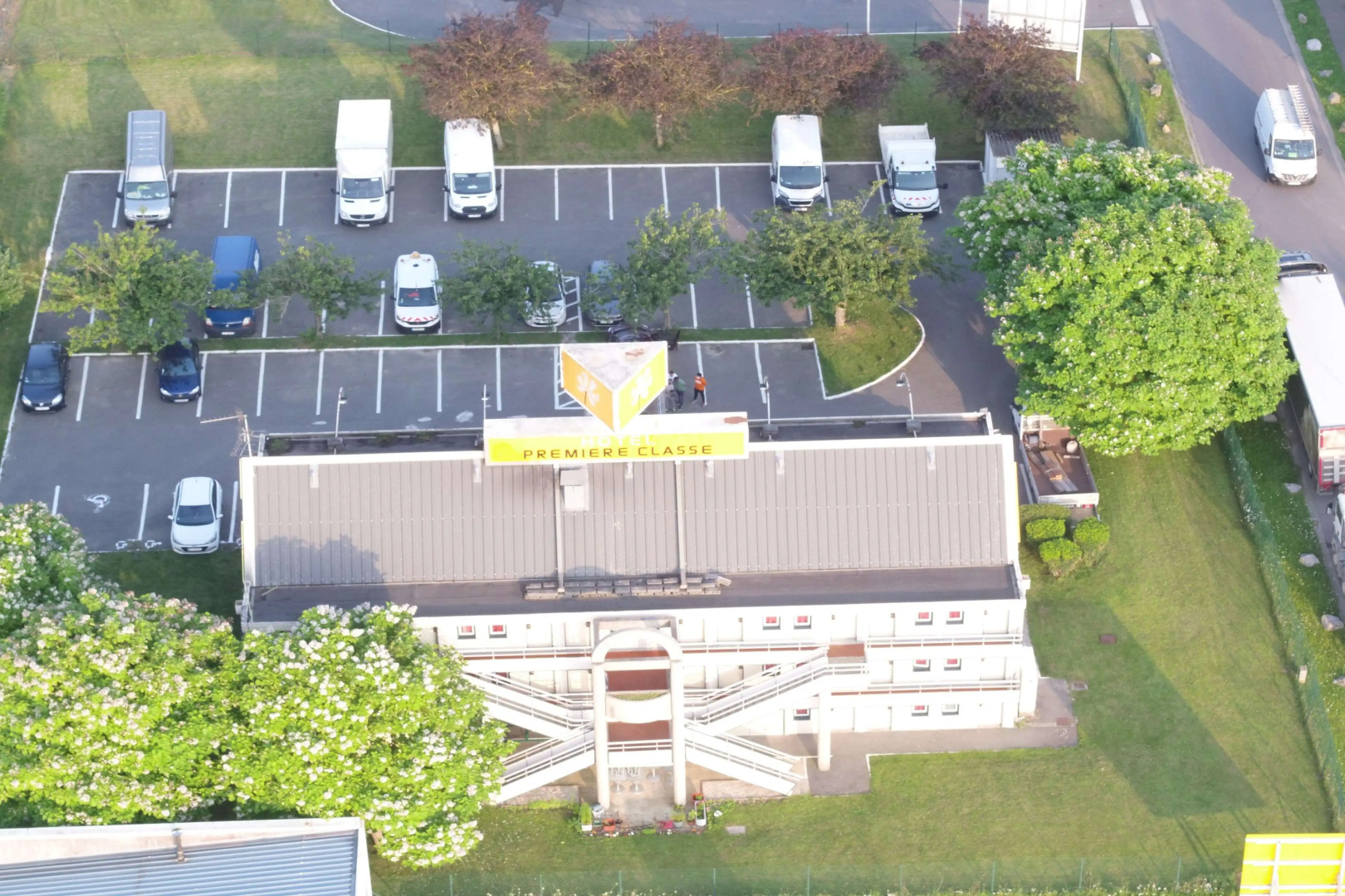 Premiere Classe Cambrai - Proville