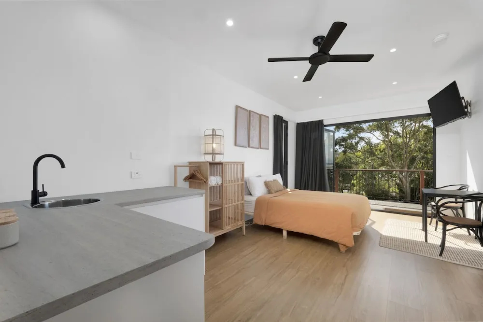 The Beach Rooms
