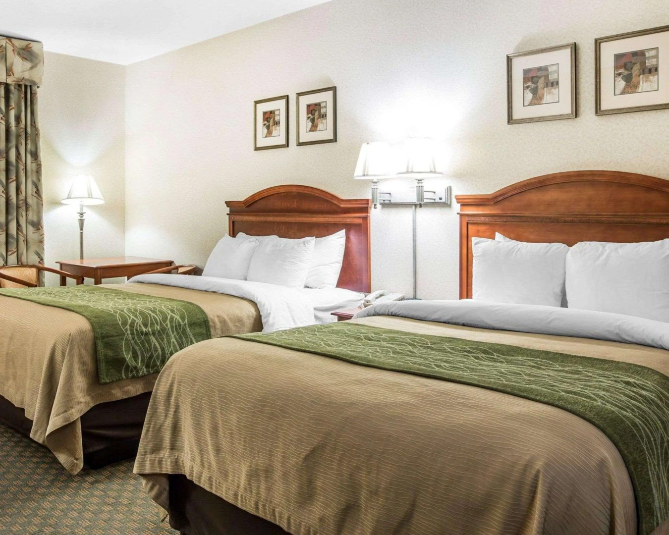 Comfort Inn & Suites Galt - Lodi North