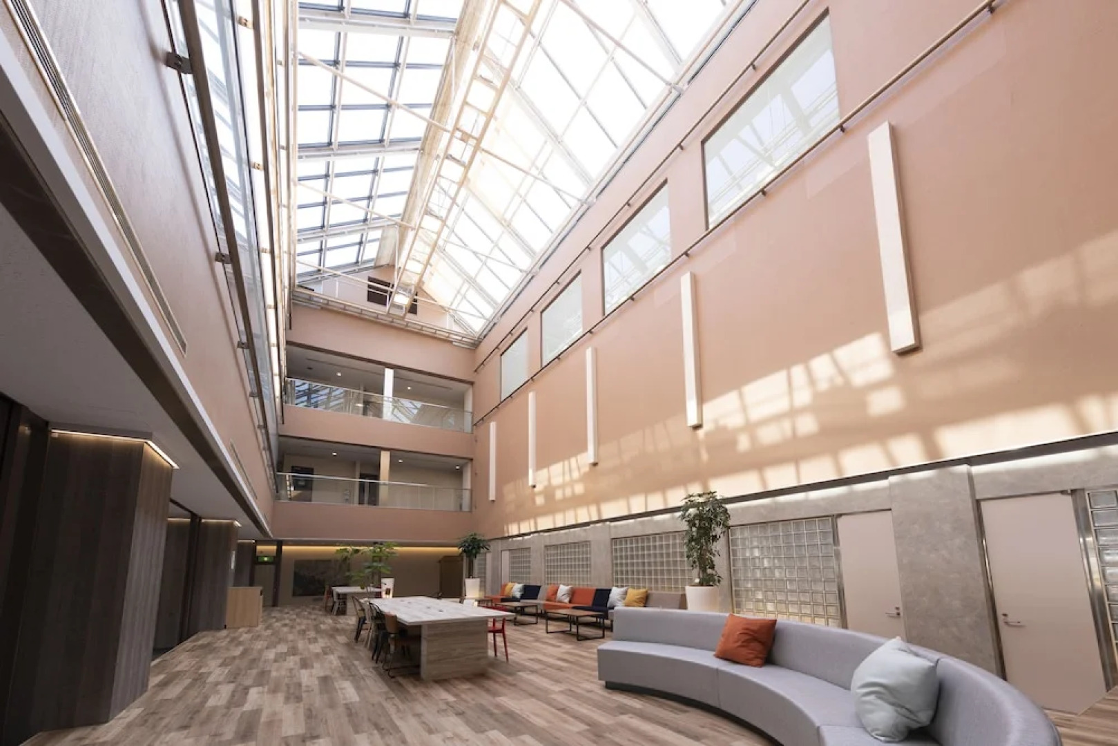 Tosei Hotel & Seminar Makuhari