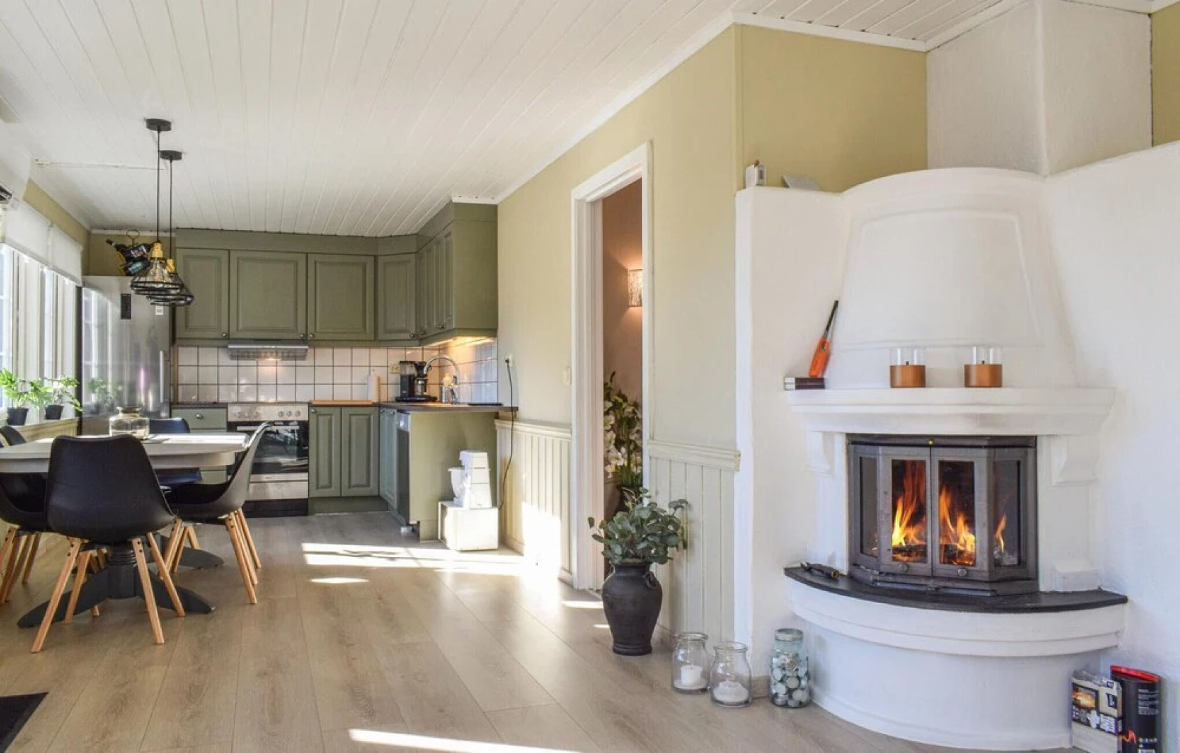 Amazing Home in Lindesnes With 5 Bedrooms, Indoor Swimming Pool and Wifi