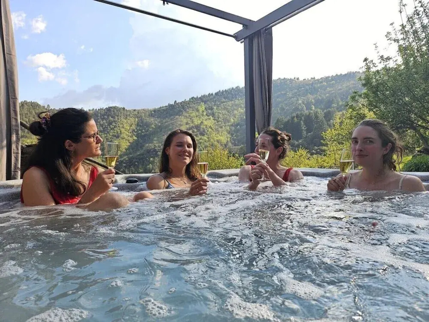 Les Hôtes du Châtaignier