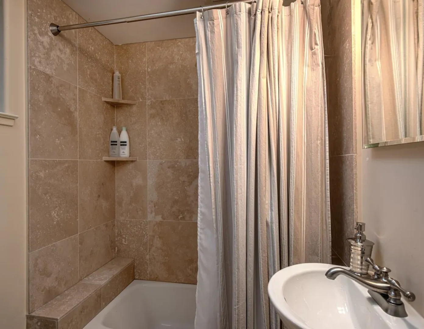 3724 Sea Glass Sanctuary