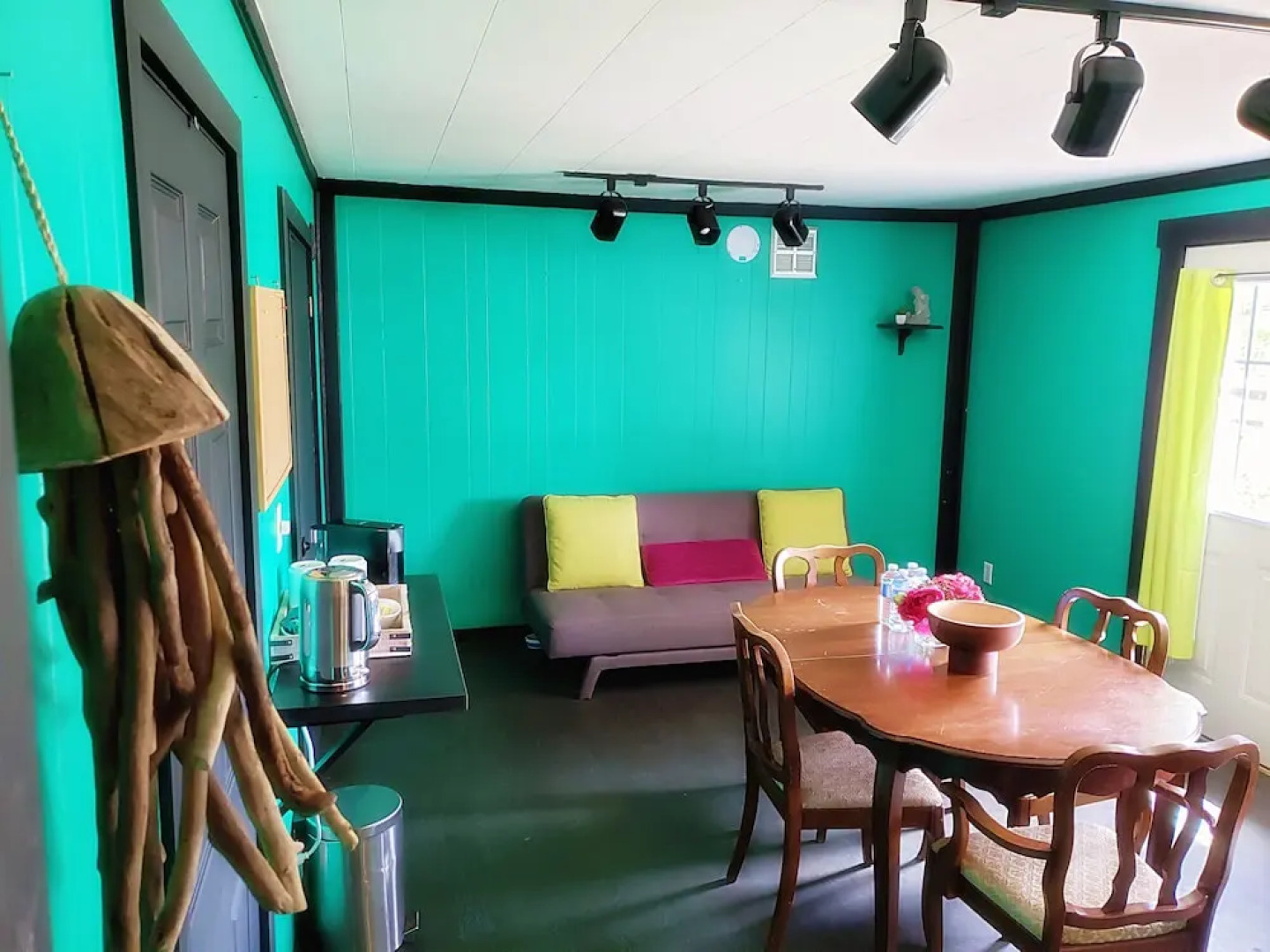 Buddha Bing Cottage and Cabins