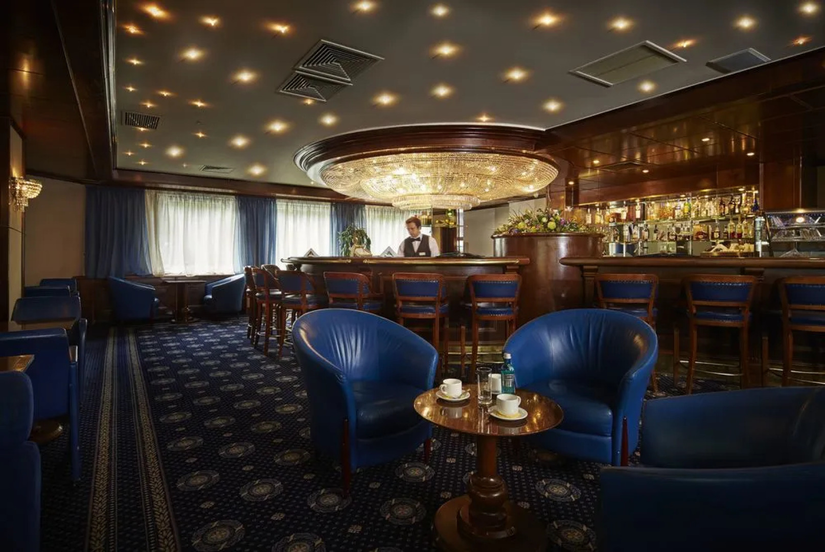 Отель Протон