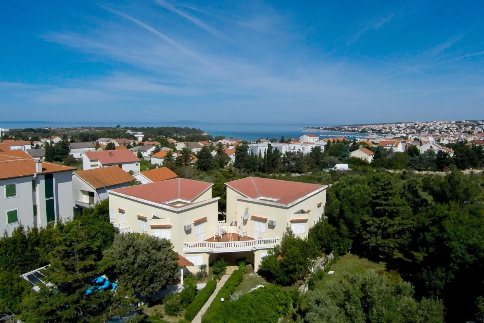 Apartments Dvori Novalja