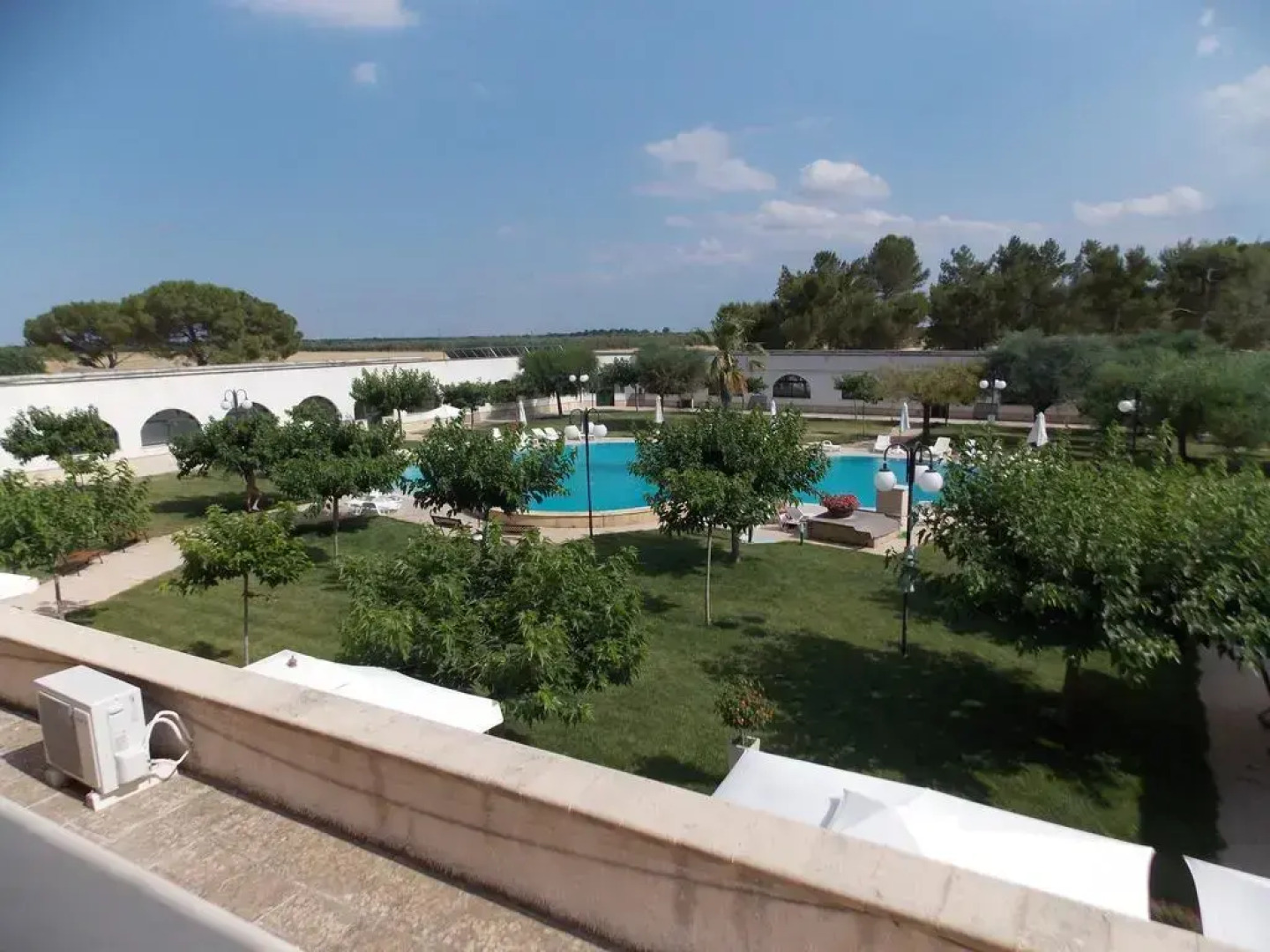 Laurito Resort & Spa