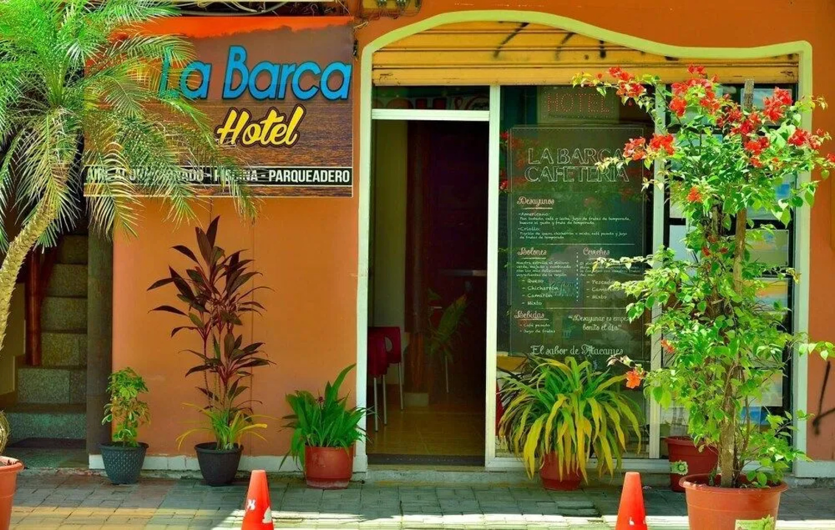 Hotel La Barca