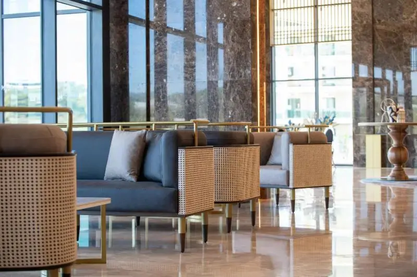 Azura World Hotel