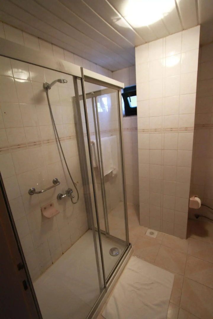 Airport Inn Hotel