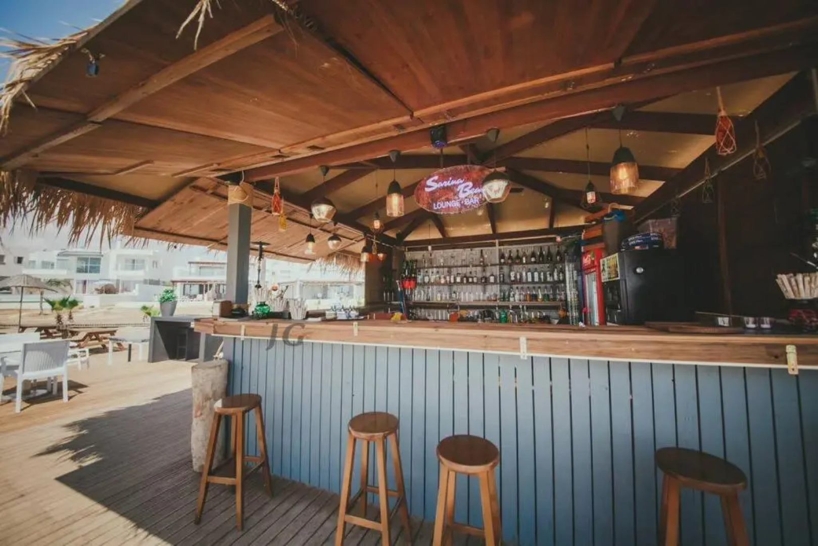 APARTAMENTY 1 komn. 70m do pljazha. akvapark*