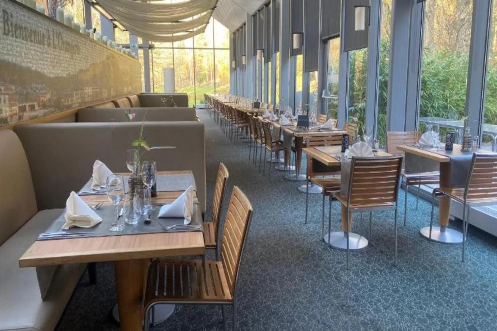 Castel de Pont-à-Lesse Hotel