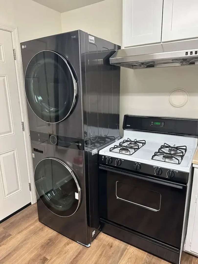 Campbell Cozy Bright 2B 1b AC Close to Downtown