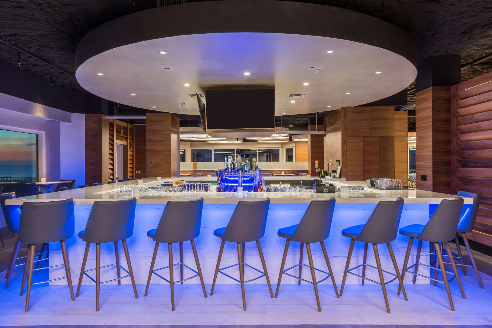 DiamondHead Beach Resort