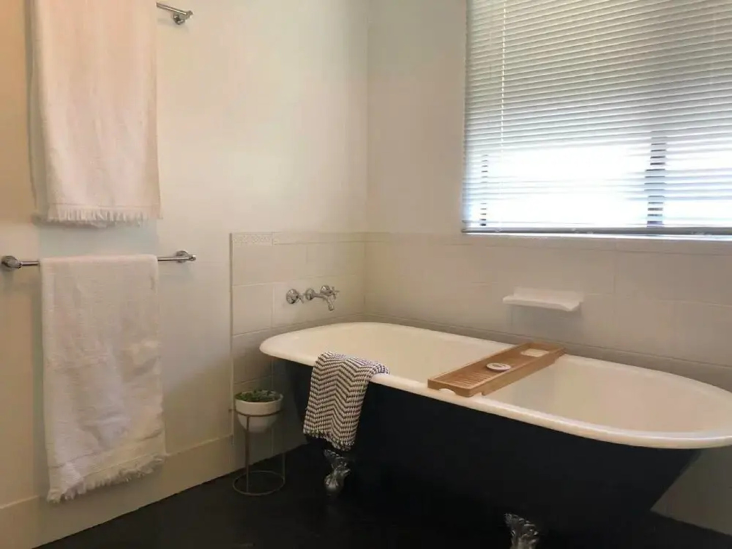 Sunshine Beach Hideaway