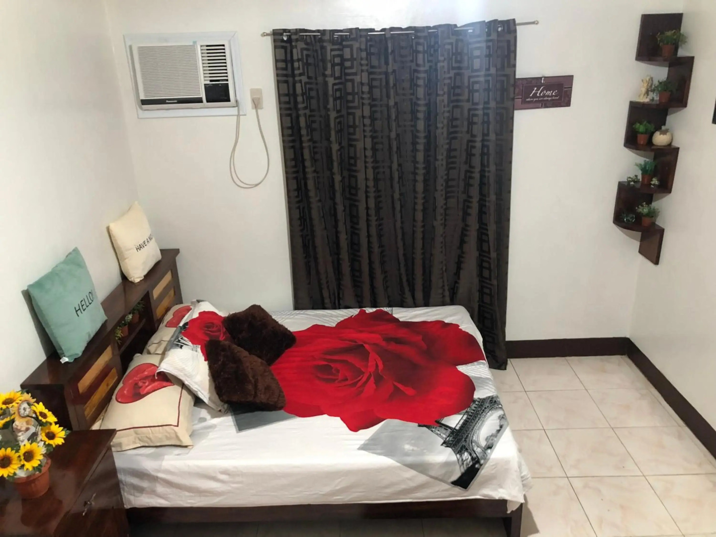 15pax-2minutes to Vigan-Rose and Fer Transient-2 Bedroom House