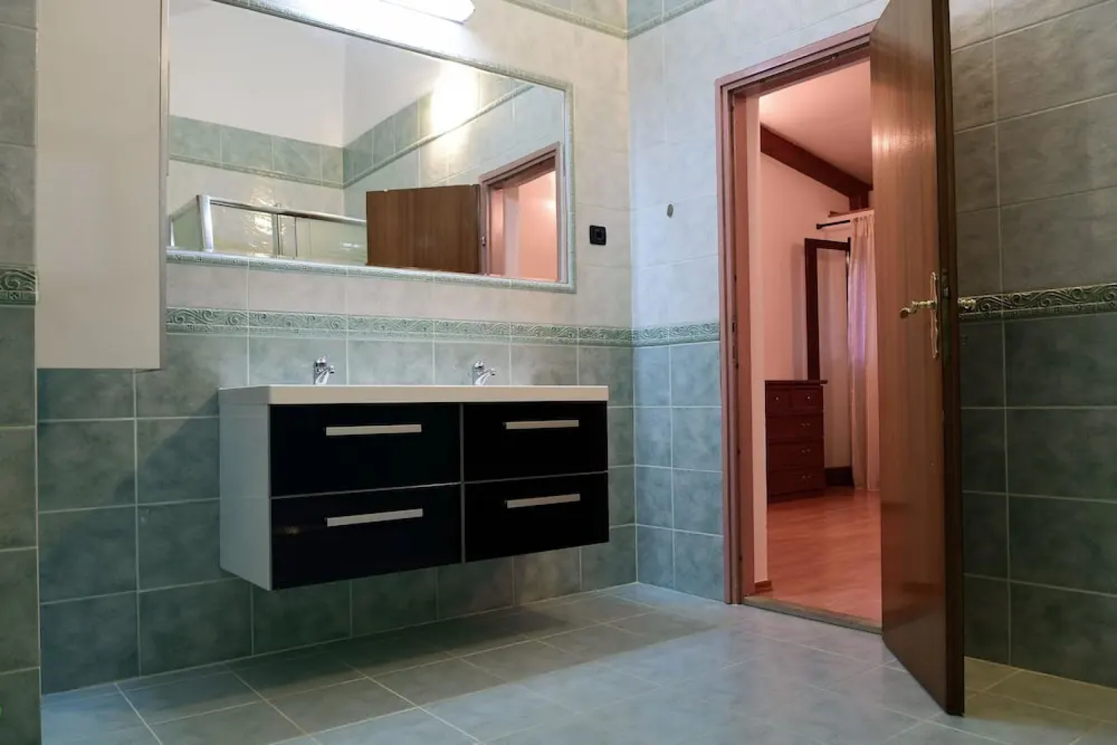 Apartment Mrkić / Four Bedroom A1