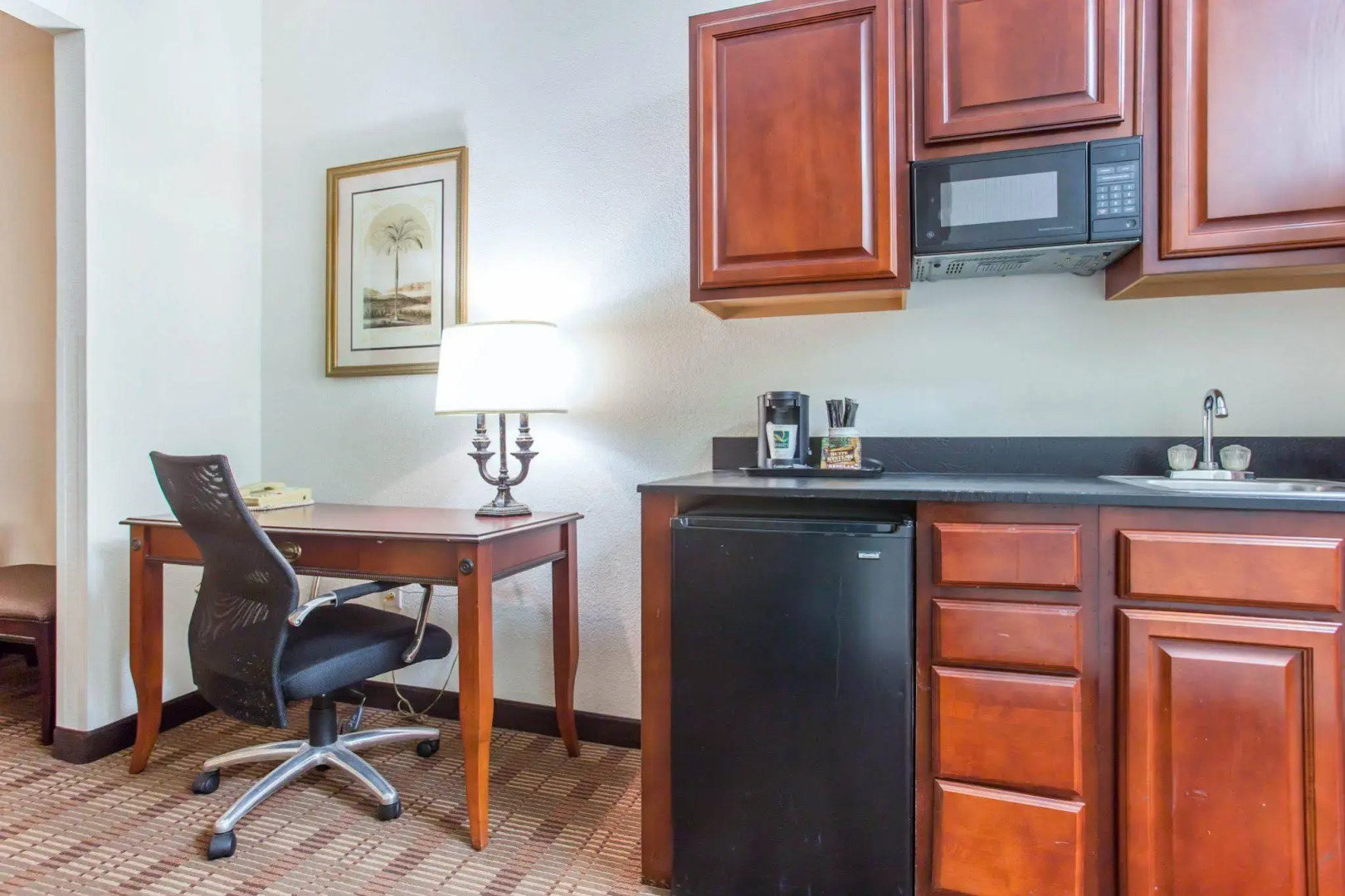 Comfort Inn & Suites Patriots Point