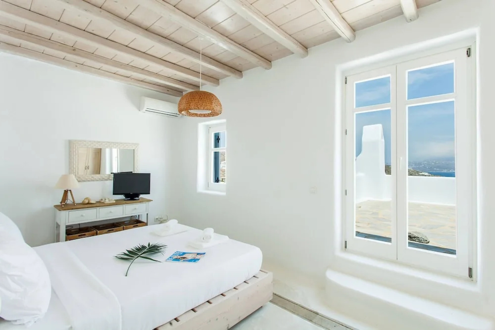 Villa Joanna by Mykonos Pearls