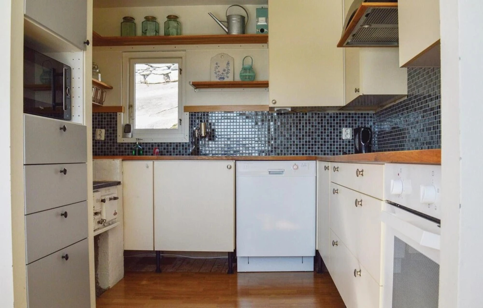 Nice Home in Uddevalla With 2 Bedrooms and Wifi