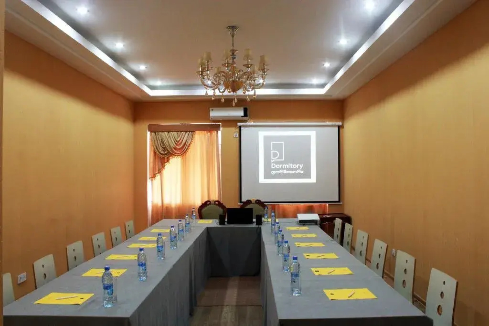 Dormitory Hualing Tbilisi Hotel