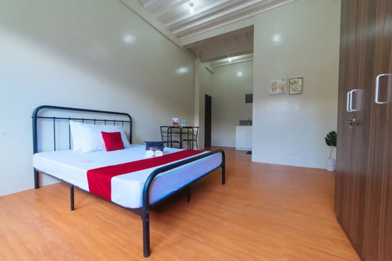 RedDoorz @ Kassel North Caloocan