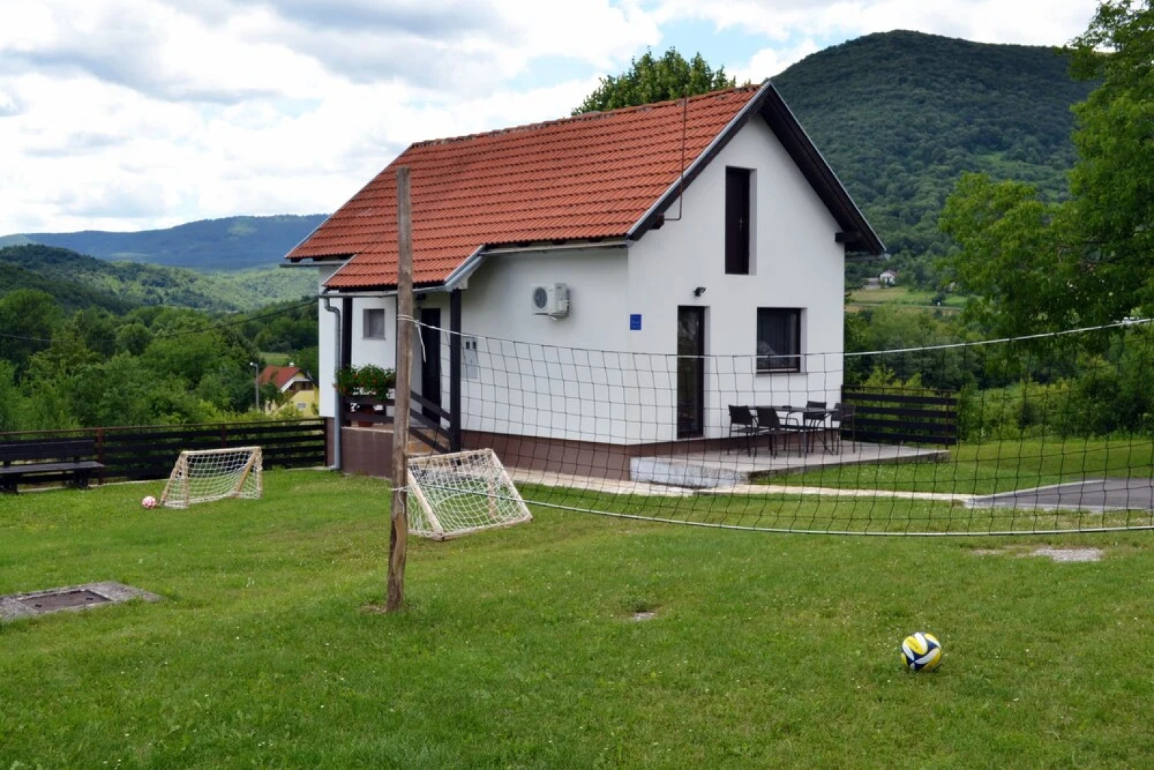 Apartments and Rooms Krizmanic