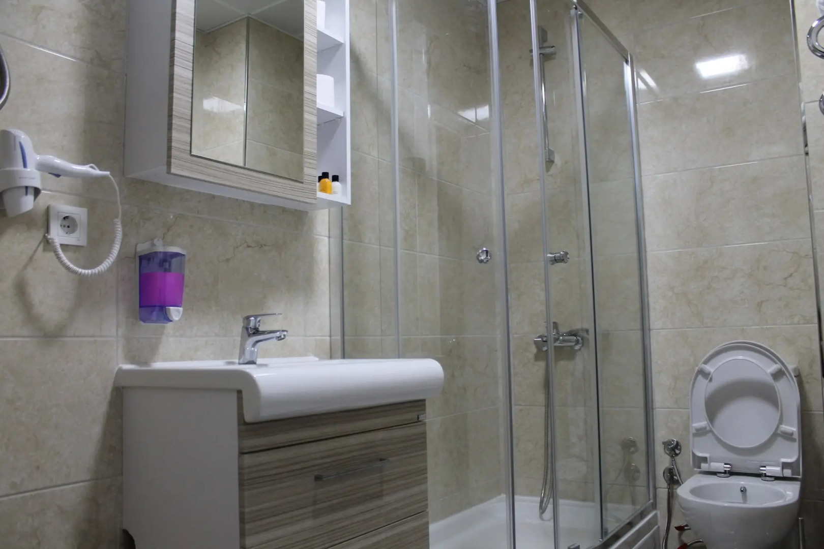 Skyport Istanbul Hotel