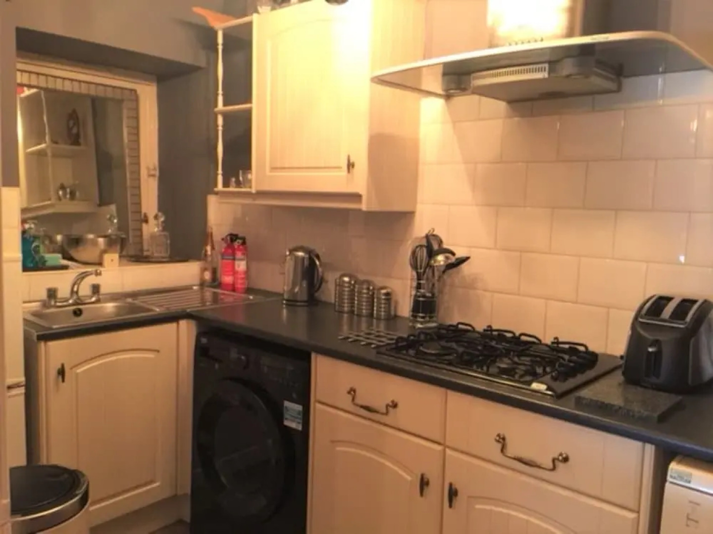 The Clacks Rustic Abode