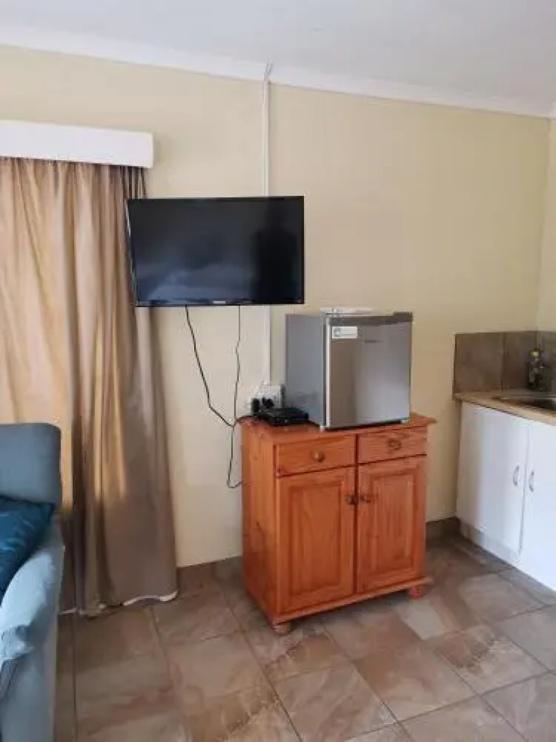 Sani Window B&B and Self catering