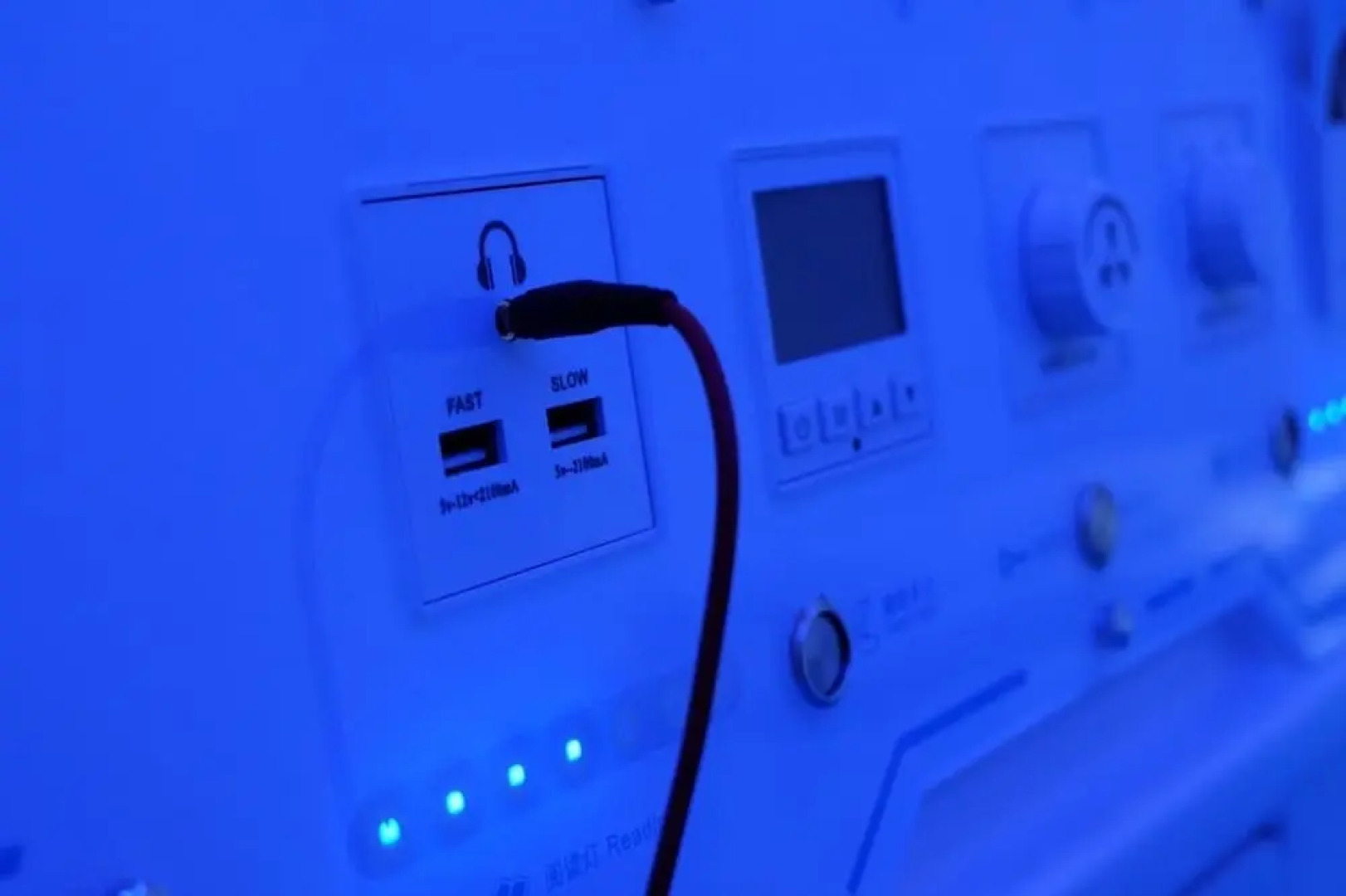 RedDoorz Hostel @ Capsule Inn Medan