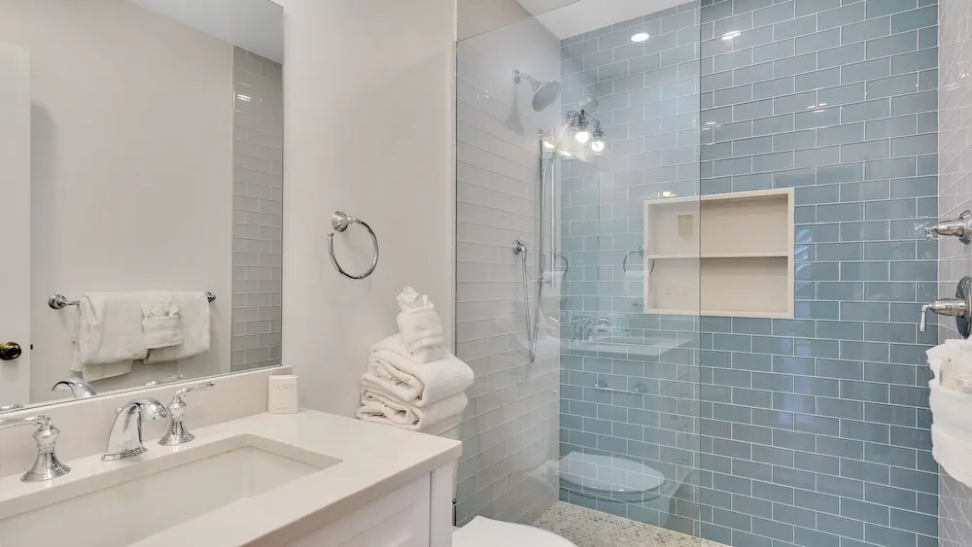 Montauk Oceanside Suites