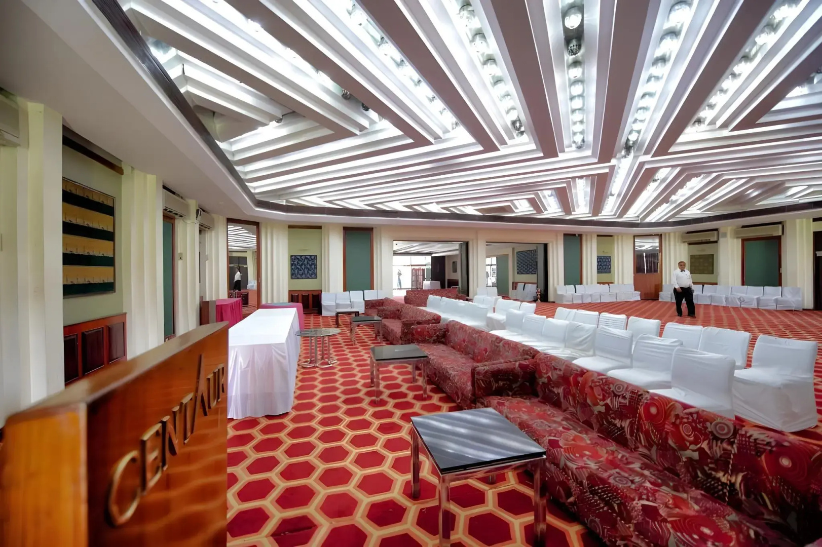 Centaur Hotel IGI Airport