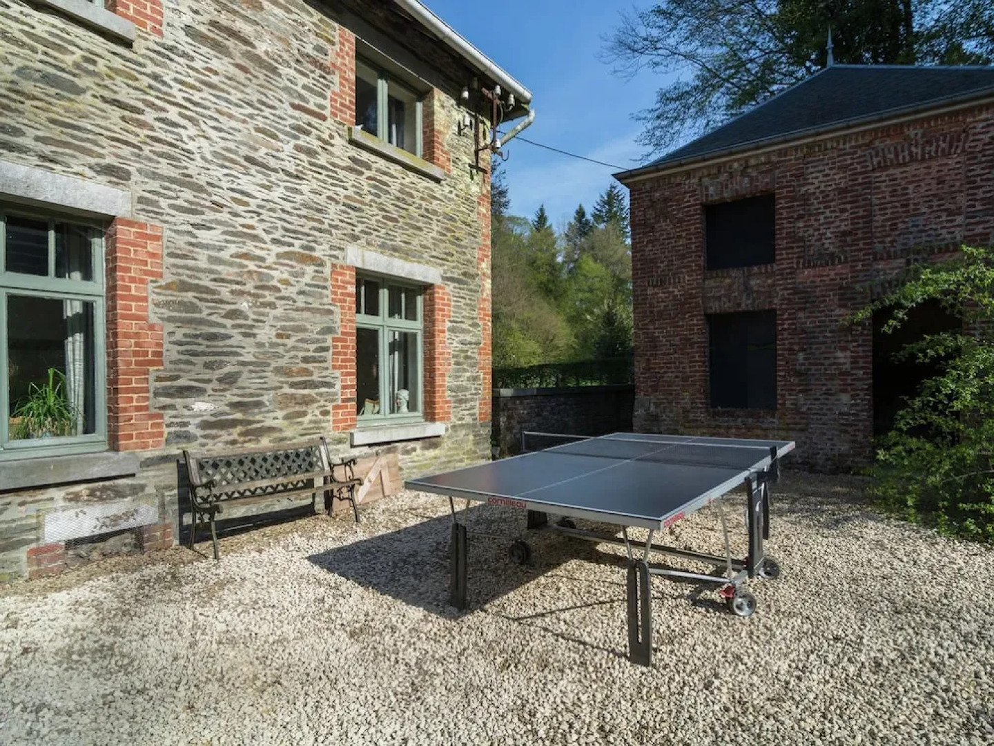 Bievre Forest-edge Retreat