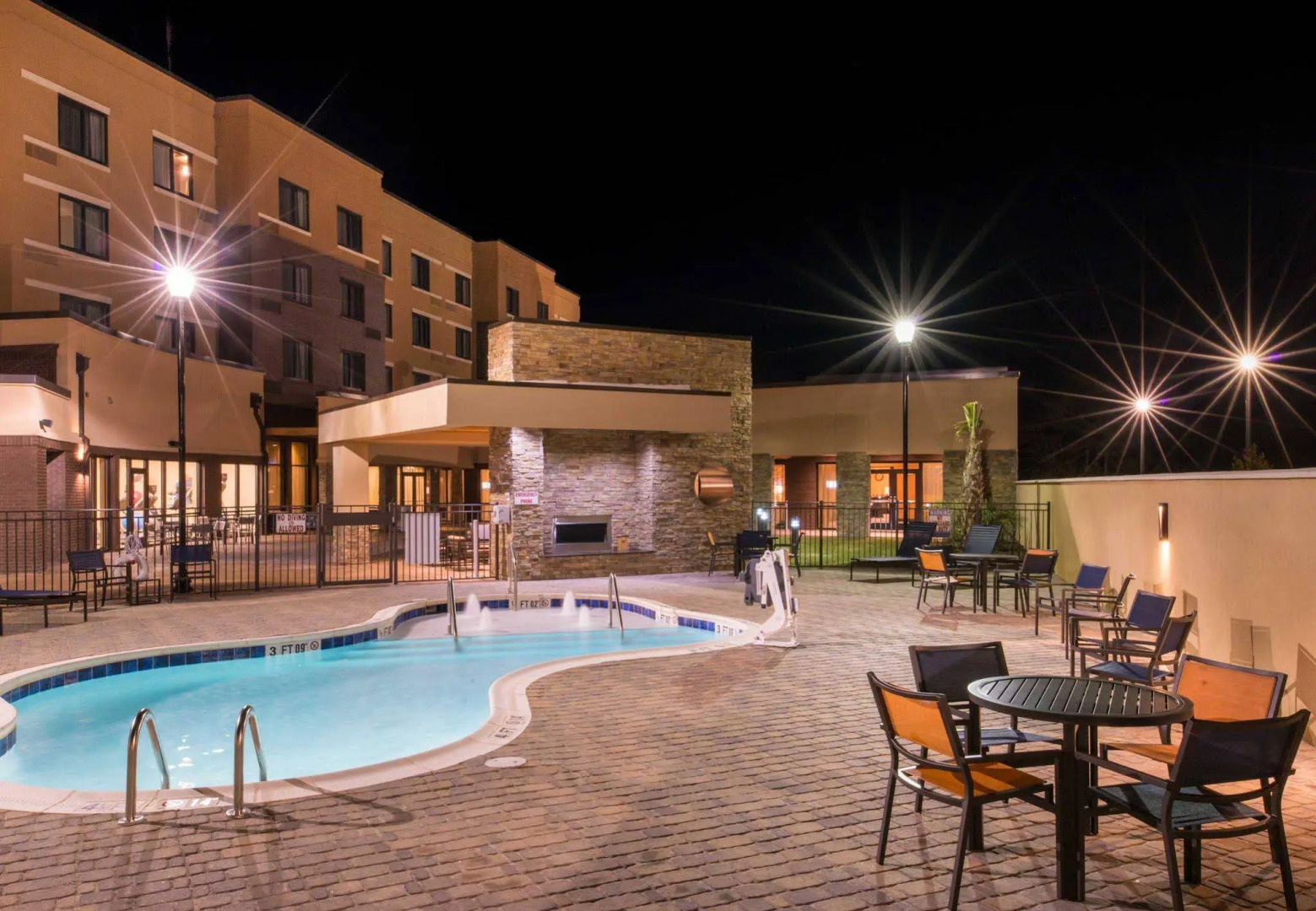 Courtyard Jacksonville