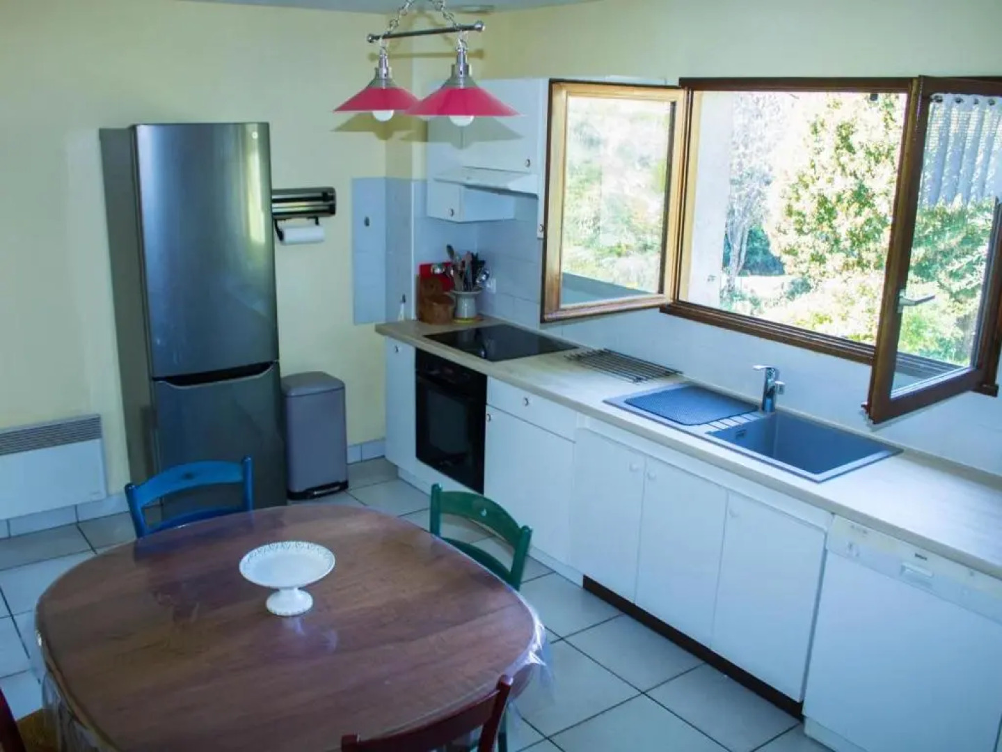 Gîte Le Mayet-de-Montagne, 4 pièces, 6 personnes - FR-1-489-317