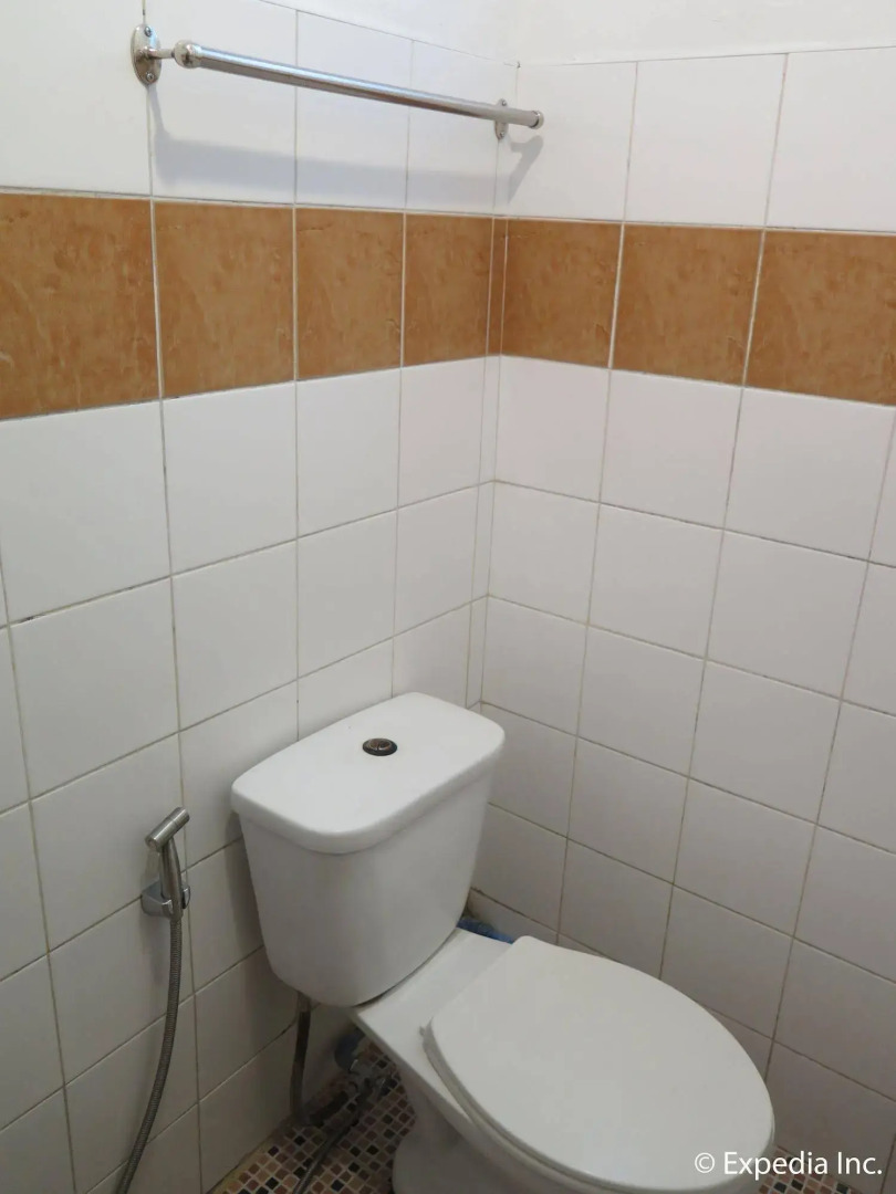 Zillion Pavilion Family & Business Hotel