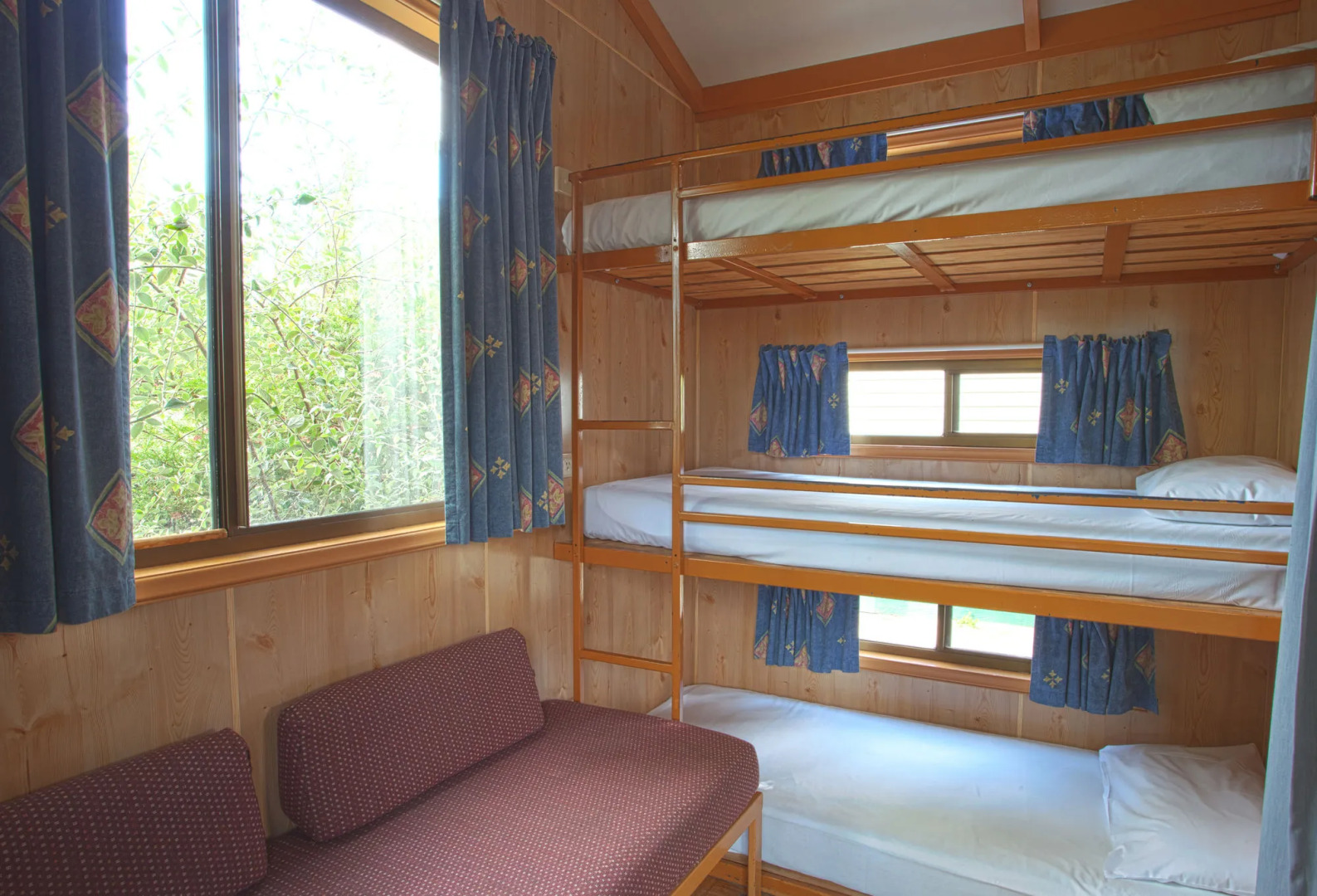 Jindabyne Holiday  Caravan Park