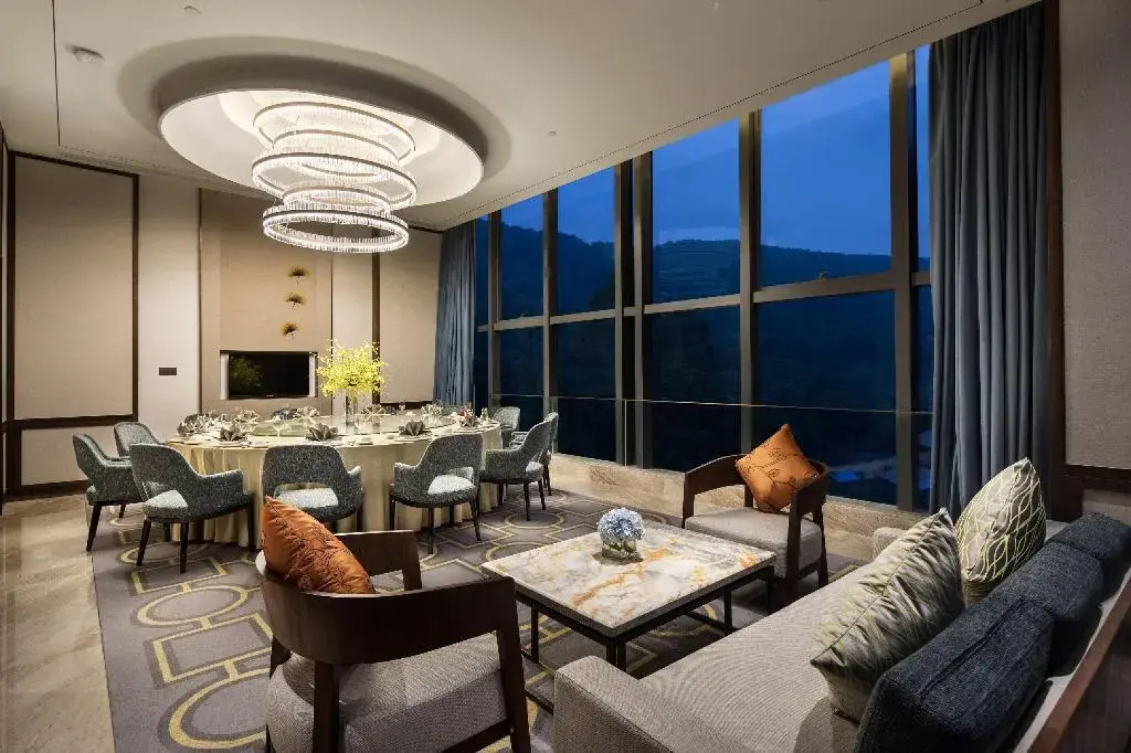 Holiday Inn Shaoguan Downtown