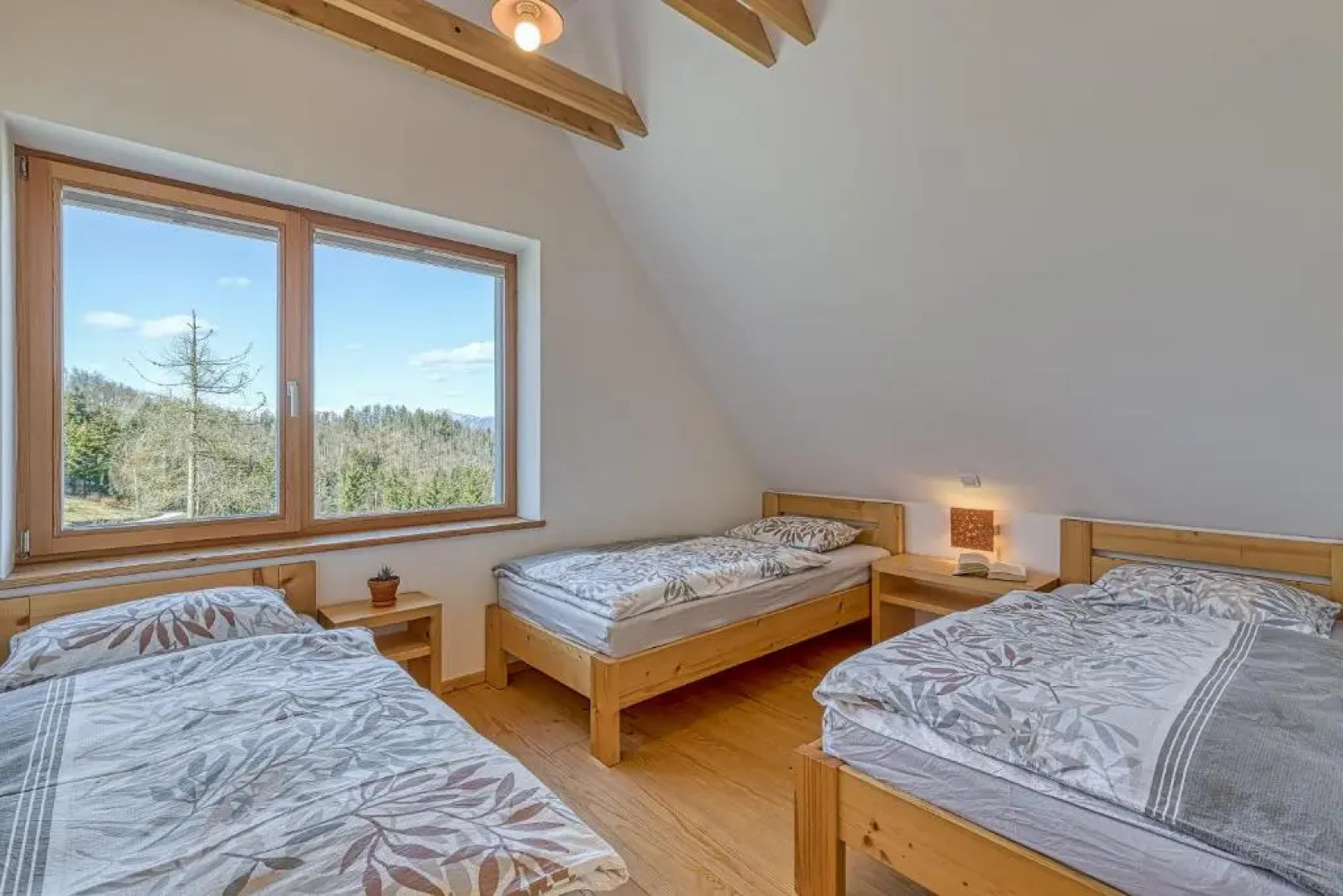 House On The Hill Wellness Chalet