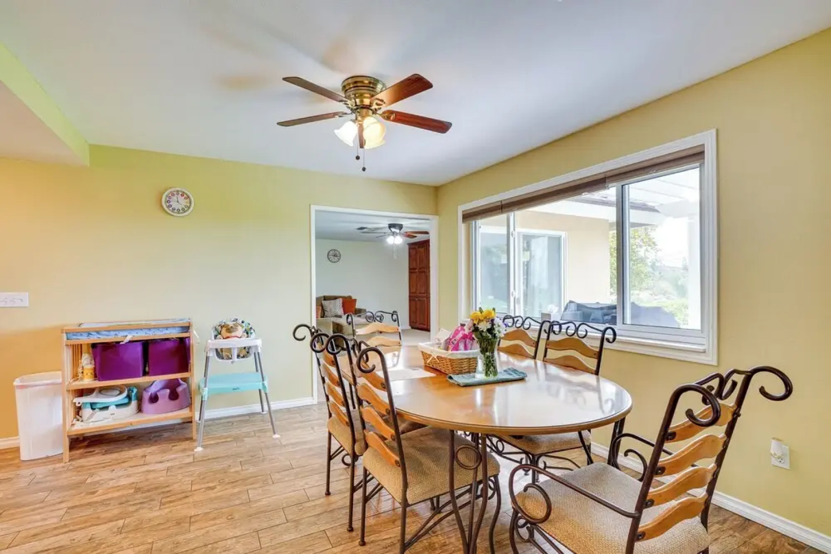 Santa Ana Home w/ Patio, 9 Mi to Disneyland!