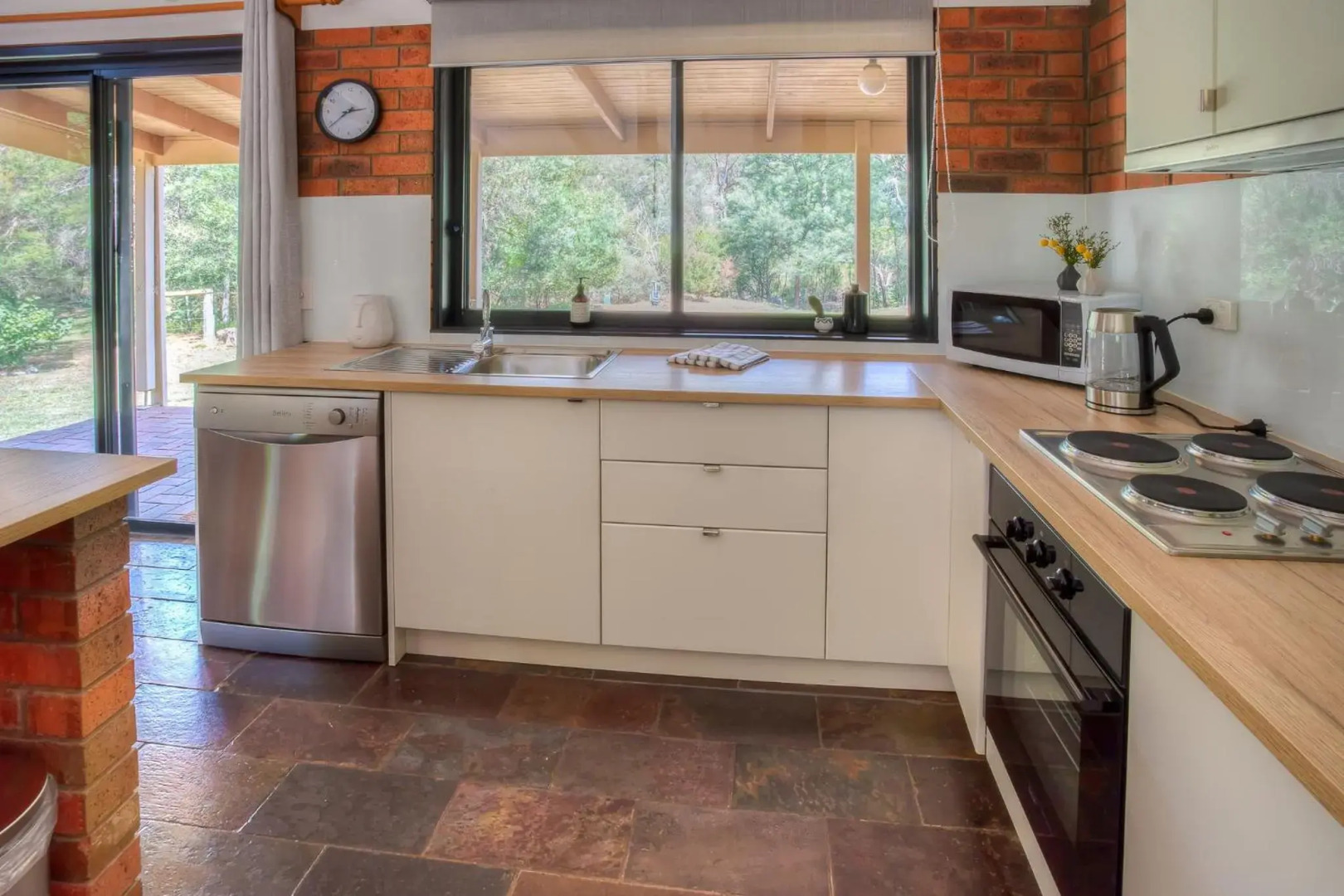 On the River, Porepunkah - Bright VIC