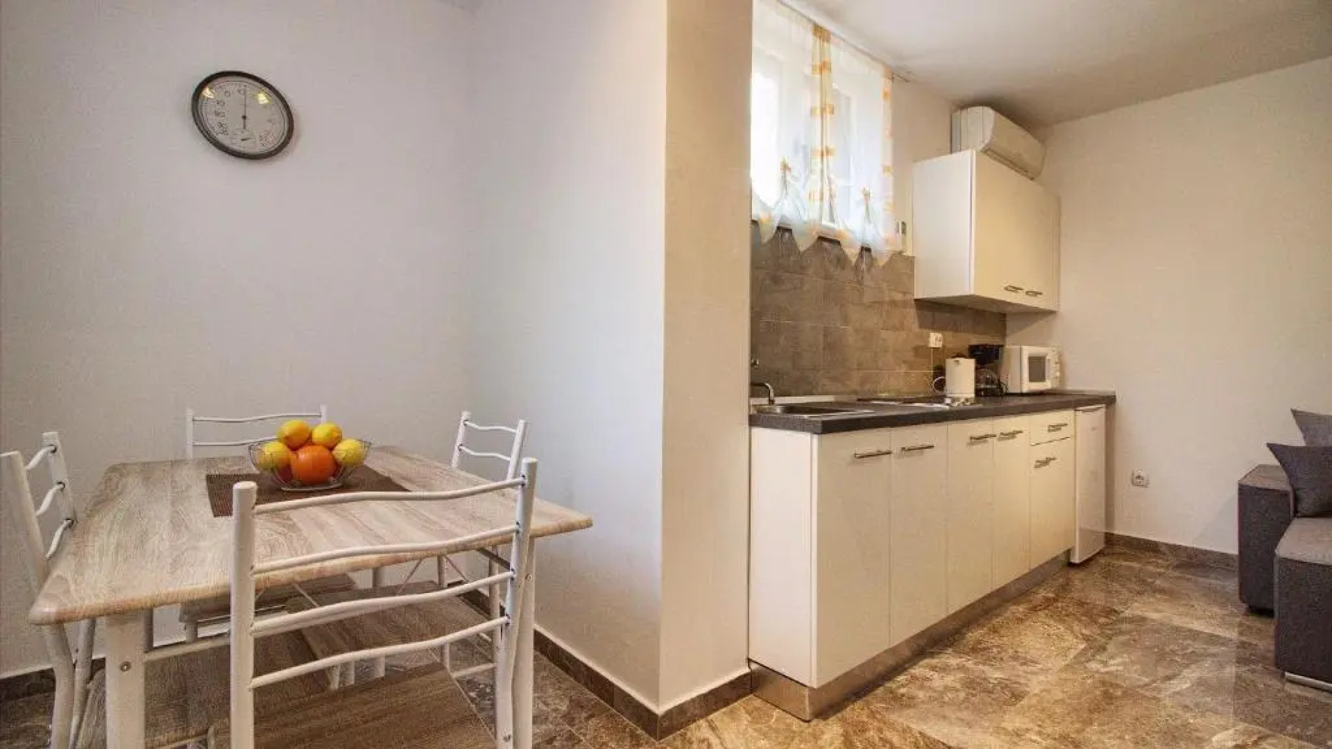 Apartment Villa Mare2 with pool, sea view and hydromassage