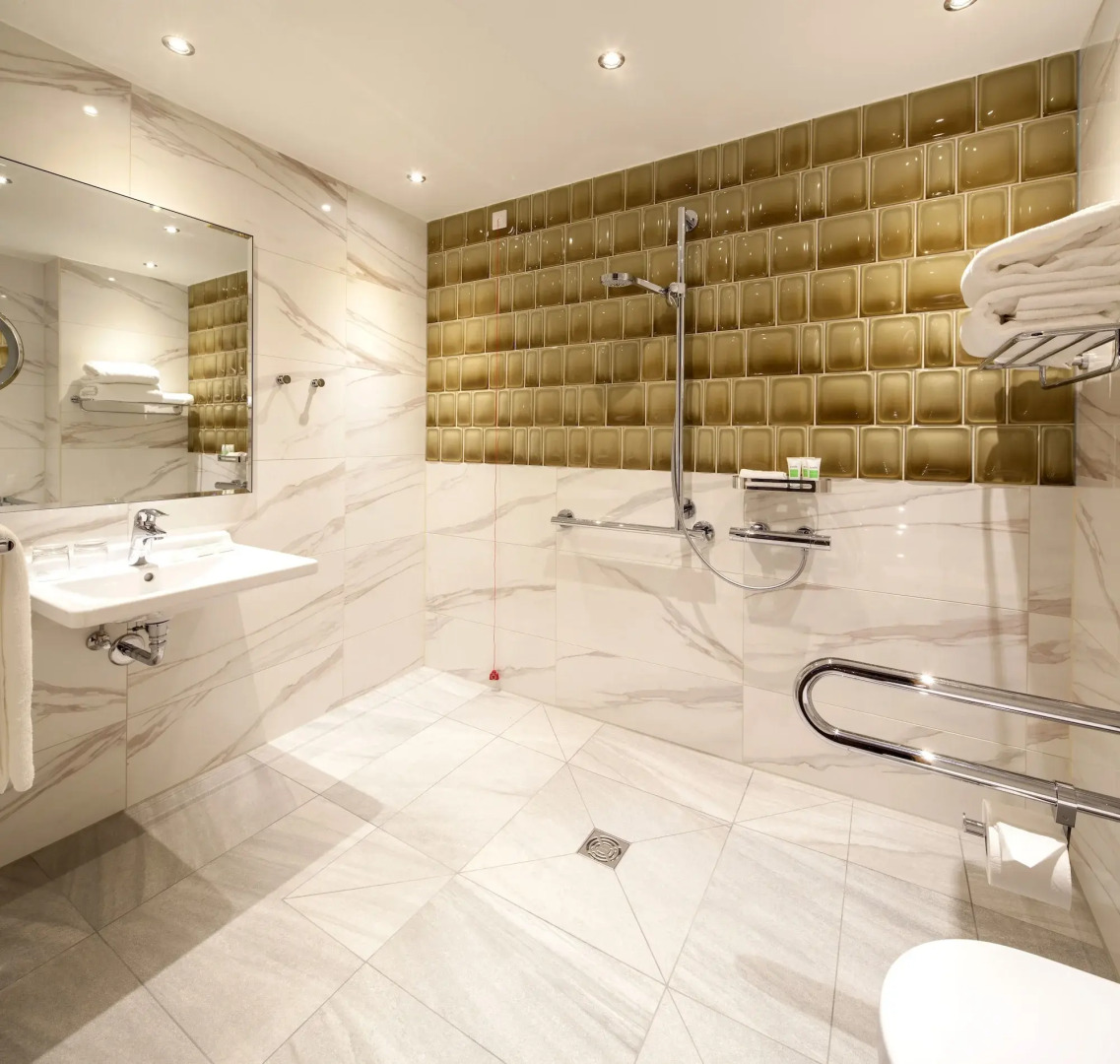 TITANIC Chaussee Berlin